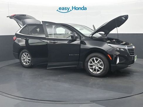 Used 2024 Chevrolet Equinox LT AWD/4WD image 35
