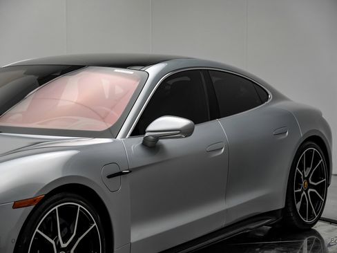 Used 2023 Porsche Taycan Turbo S w/ Premium Package image 24