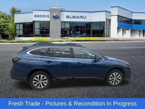 Used 2020 Subaru Outback Premium AWD/4WD image 6