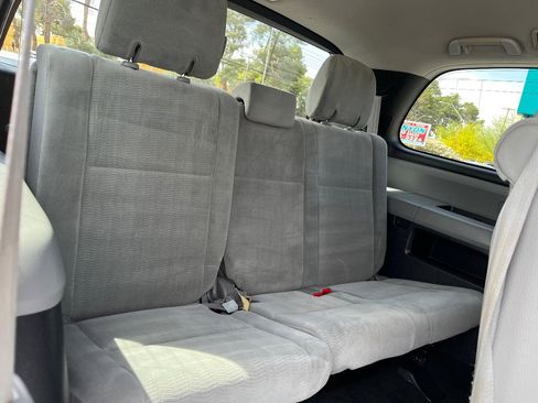 Used 2014 Toyota Sequoia SR5 AWD/4WD image 36