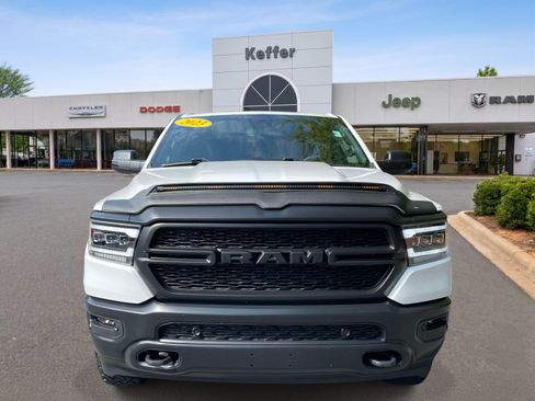Used 2023 RAM 1500 Big Horn AWD/4WD image 2