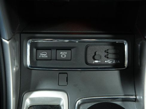 Used 2020 Subaru Ascent Limited w/ Technology Package image 41