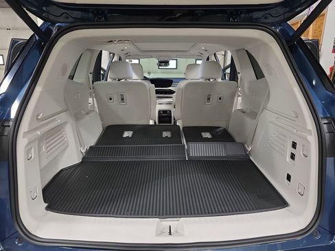 New 2026 Buick Enclave Avenir w/ Super Cruise Package image 14