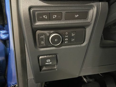 Used 2022 Ford F150 XLT w/ Equipment Group 302A High image 11