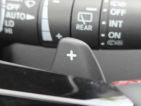 Certified 2025 Honda Pilot Black Edition image 15