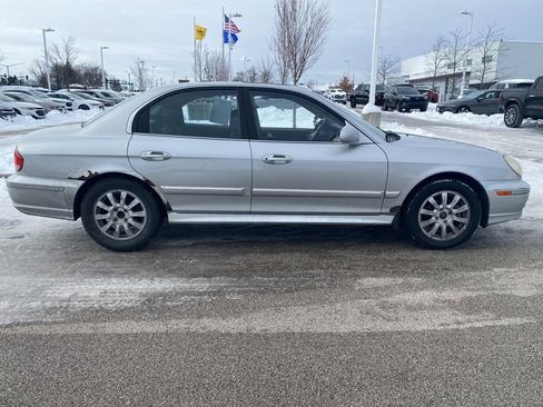 Used 2004 Hyundai Sonata GLS image 4