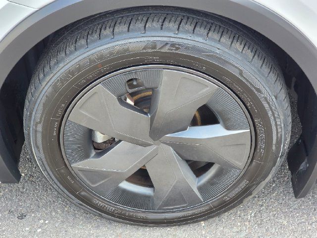 Used 2024 Toyota Prius Prime FWD image 18