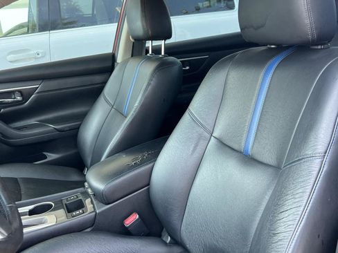 Used 2018 Nissan Altima 2.5 SR w/ SR Special Edition FWD image 11