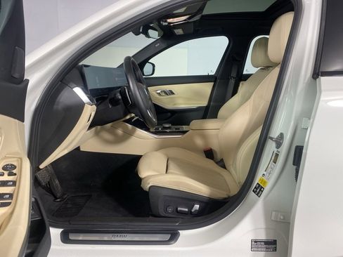 Certified 2023 BMW 330i xDrive Sedan w/ Convenience Package image 14