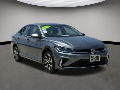 Used 2025 Volkswagen Jetta S FWD image 1