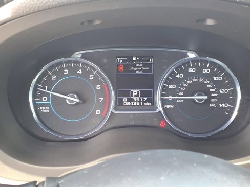 Used 2018 Subaru Forester 2.5i Limited AWD/4WD image 6