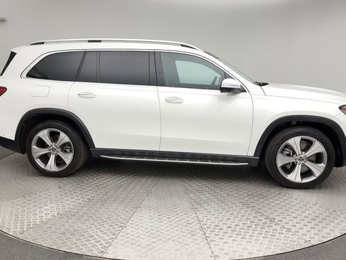 Used 2021 Mercedes-Benz GLS 450 4MATIC image 9