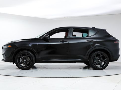 Used 2026 Alfa Romeo Tonale w/ Red Premium Package AWD/4WD image 2