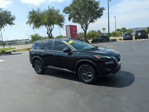 Certified 2023 Nissan Rogue S FWD image 1
