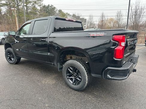 Used 2021 Chevrolet Silverado 1500 LT Trail Boss image 3