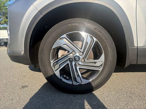 Used 2023 Hyundai Santa Fe SE AWD/4WD image 11