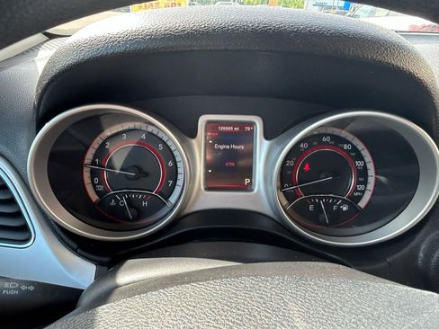 Used 2017 Dodge Journey SXT w/ Comfort/Convenience Group AWD/4WD image 21