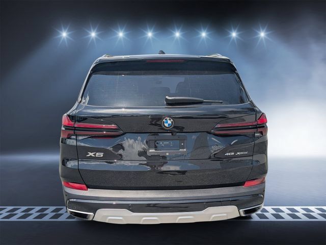 Used 2025 BMW X5 xDrive40i AWD/4WD image 4