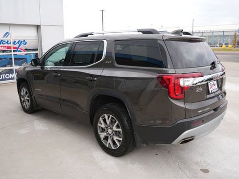 Used 2020 GMC Acadia SLT w/ Driver Alert Package II image 36