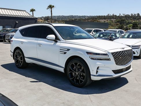 Used 2024 Genesis GV80 3.5T Prestige Signature AWD/4WD image 3