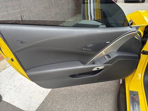 Used 2019 Chevrolet Corvette ZR1 RWD image 25
