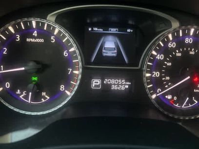 Used 2014 INFINITI QX60 AWD w/ Premium Plus Package