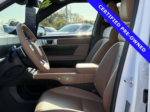 Used 2025 Hyundai Santa Fe Limited image 21