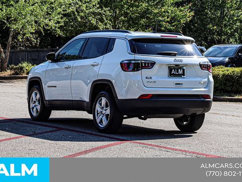 Used 2022 Jeep Compass Latitude w/ Convenience Group AWD/4WD image 8