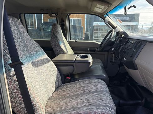 Used 2010 Ford F350 4x4 Crew Cab Super Duty image 15