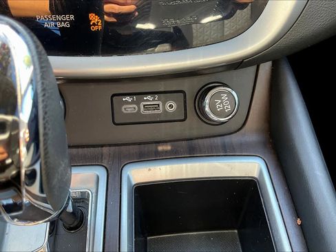 Used 2020 Nissan Murano Platinum image 33