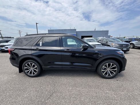 New 2026 Ford Explorer ST-Line AWD/4WD image 6