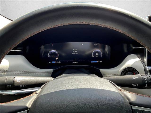 Used 2022 Jeep Compass Limited w/ Elite Group AWD/4WD image 18
