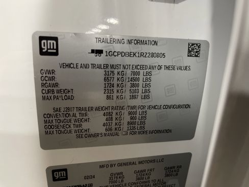 Used 2024 Chevrolet Silverado 1500 Custom image 24