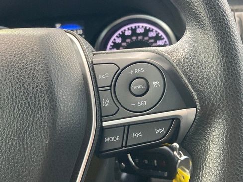 Used 2023 Toyota Camry LE image 17