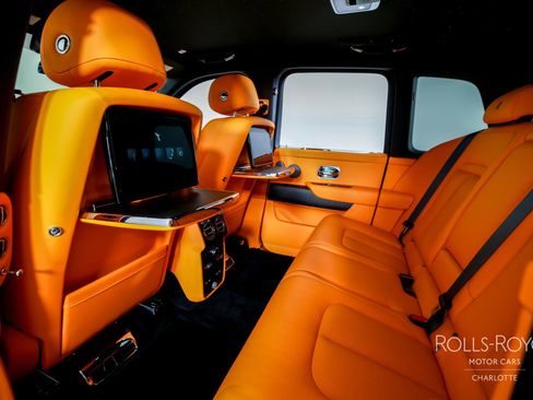 New 2026 Rolls-Royce Cullinan image 20