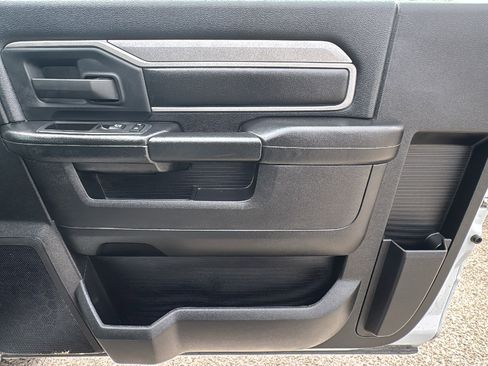 Used 2023 RAM 3500 Tradesman image 23