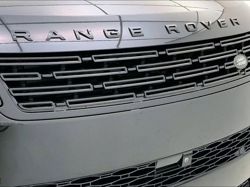 Used 2025 Land Rover Range Rover Sport Dynamic SE AWD/4WD image 29