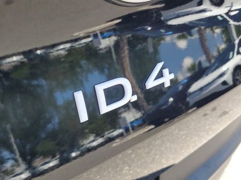 Certified 2023 Volkswagen ID.4 Pro RWD image 6