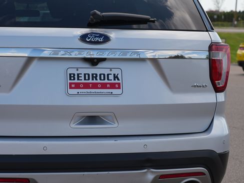 Used 2016 Ford Explorer Limited AWD/4WD image 10
