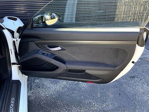 Used 2023 Porsche 718 Cayman GT4 RS image 37