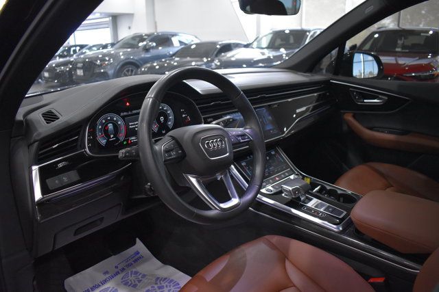 Used 2023 Audi Q7 3.0T Premium w/ Convenience Package AWD/4WD image 12