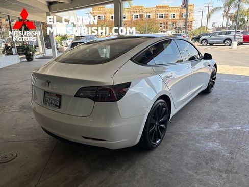 Used 2019 Tesla Model 3 Standard Range Plus RWD image 3