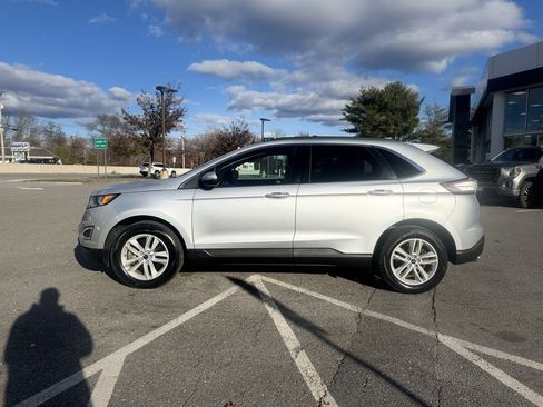 Used 2018 Ford Edge SEL w/ Equipment Group 201A image 2