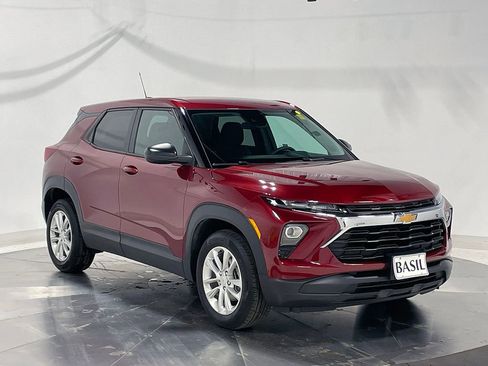 Used 2024 Chevrolet TrailBlazer LS w/ LS Convenience Package image 37