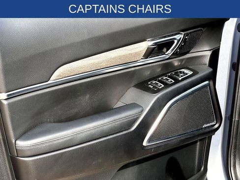 Used 2022 Kia Telluride SX w/ Towing Package image 13