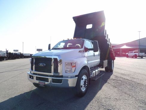 Used 2023 Ford F750 2WD Crew Cab Super Duty image 80