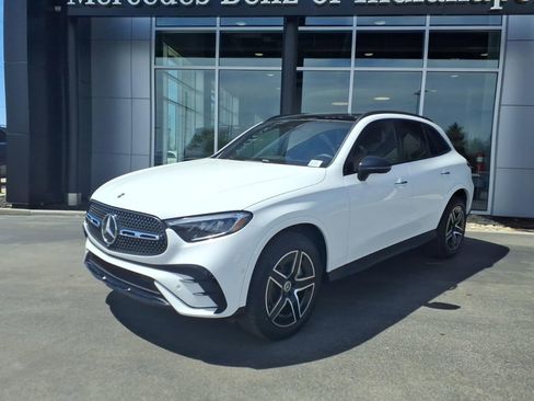 Certified 2026 Mercedes-Benz GLC 300 4MATIC image 2