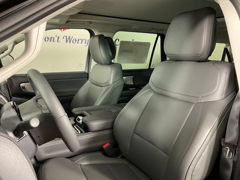 New 2027 Ford Expedition Max Active RWD image 14