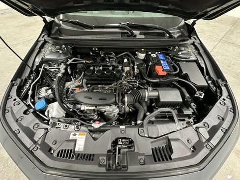 Used 2023 Honda Accord EX image 19