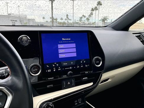 Used 2024 Lexus NX 350h AWD image 34